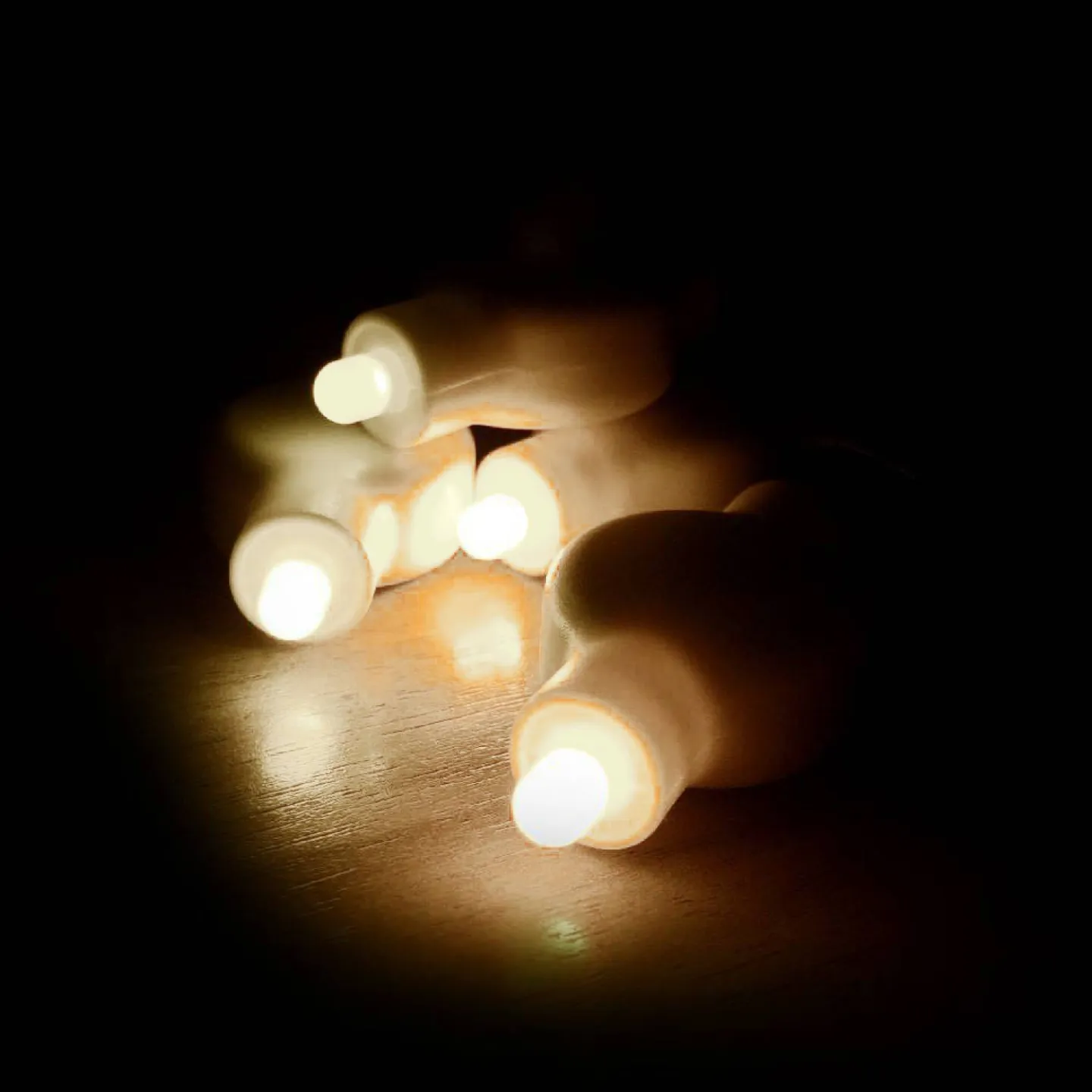 LED lampjes ballon aan stiek wit.