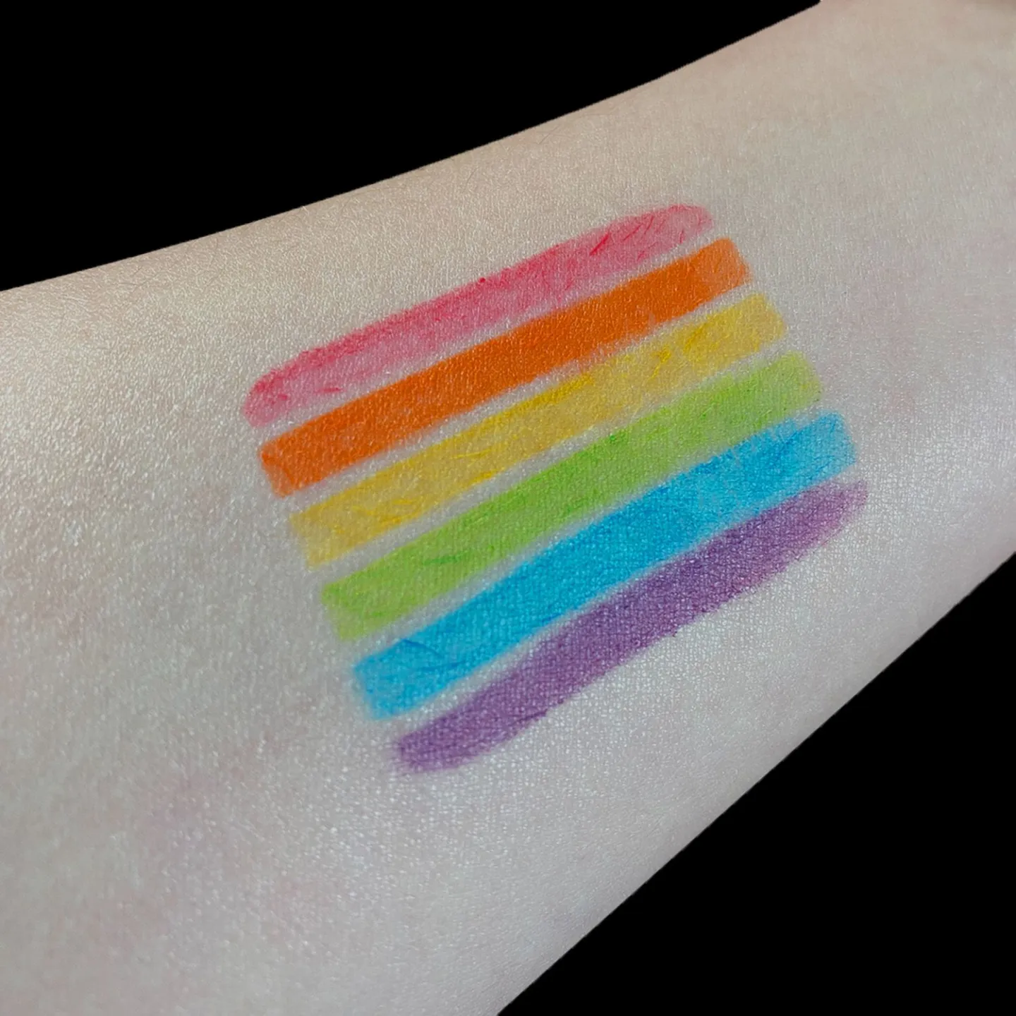 Schminkstift regenboog kope.