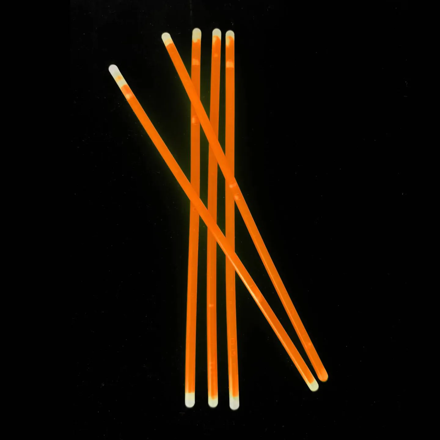 Goedkope oranje glow sticks kopen.