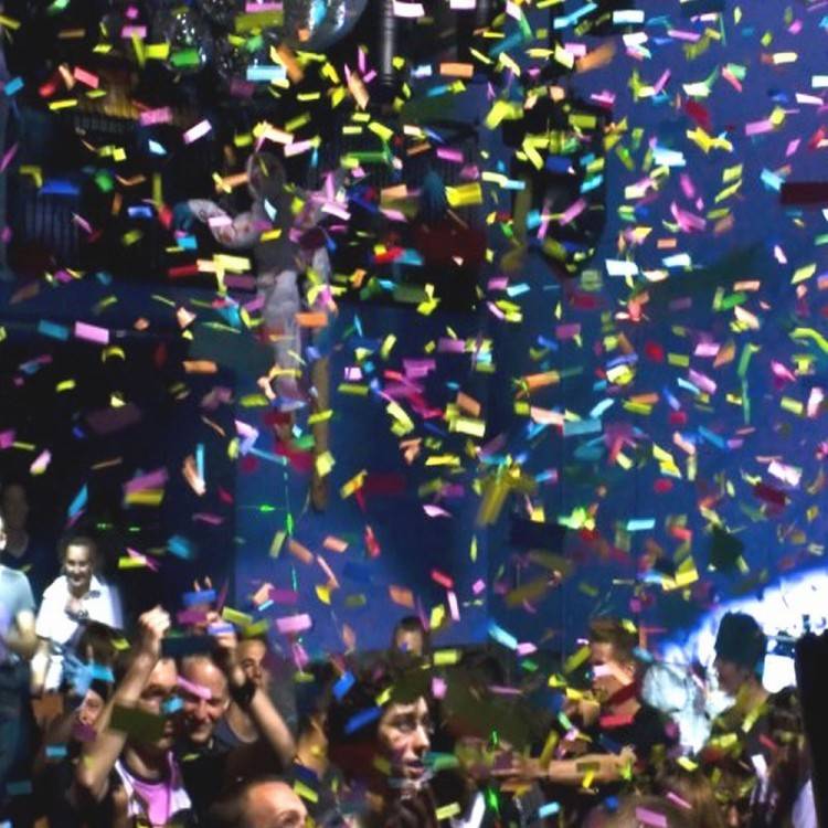 MagicFX goedkope confetti show kopen