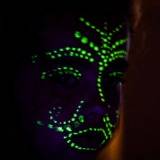 glow in the dark  verf voor lichaam