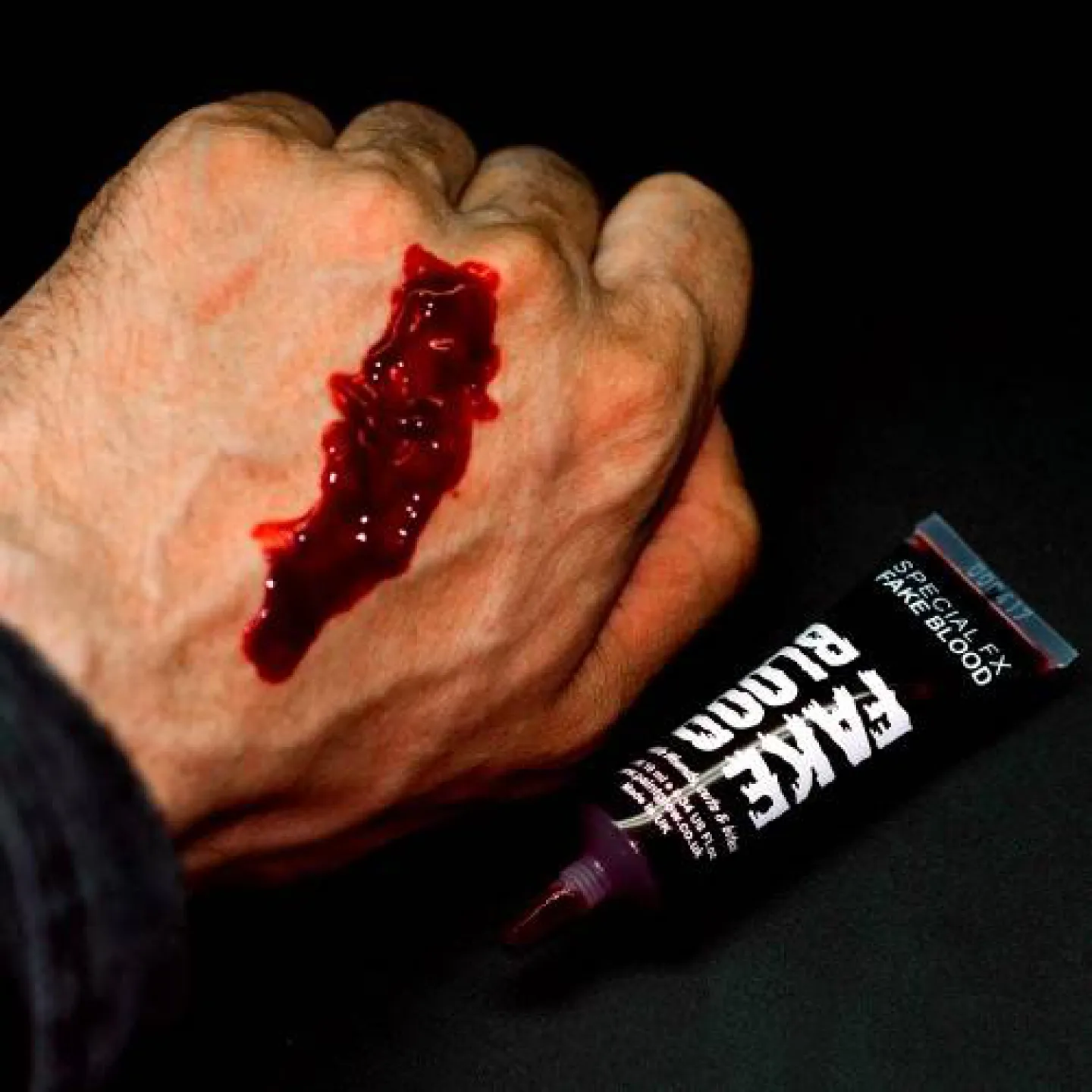 Nepbloed fakeblood sminckbloed.