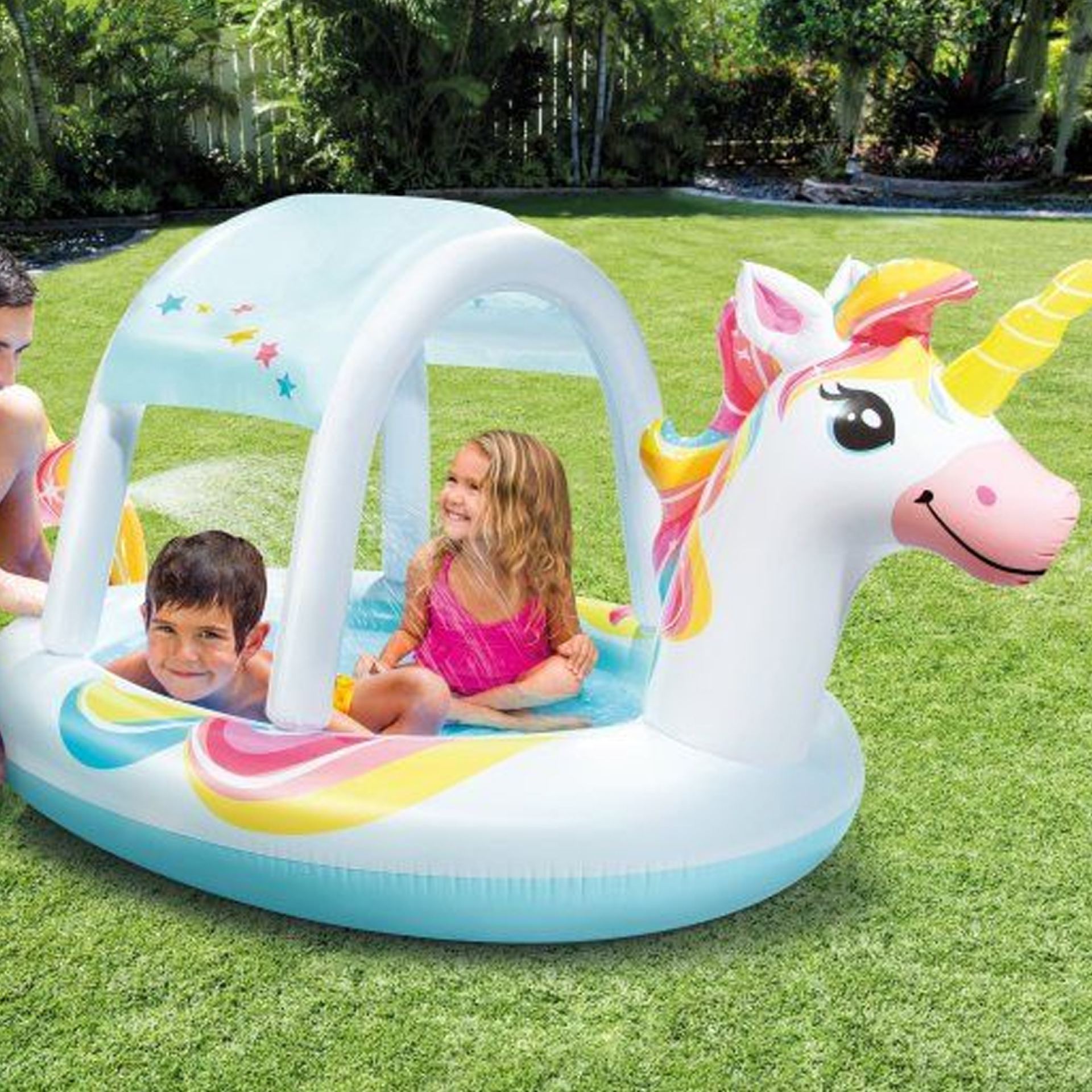 Intex unicorn shade zwembad voorbeeld