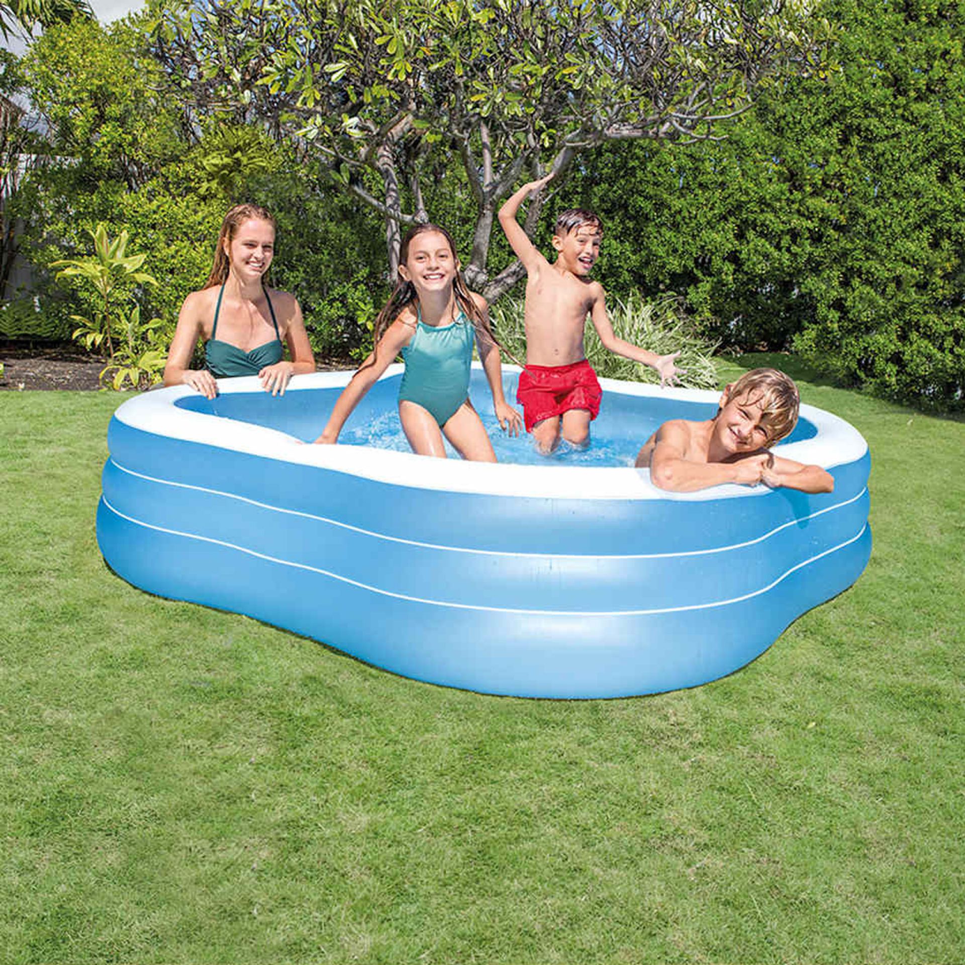 Intex beach wave swim center pool voorbeeld