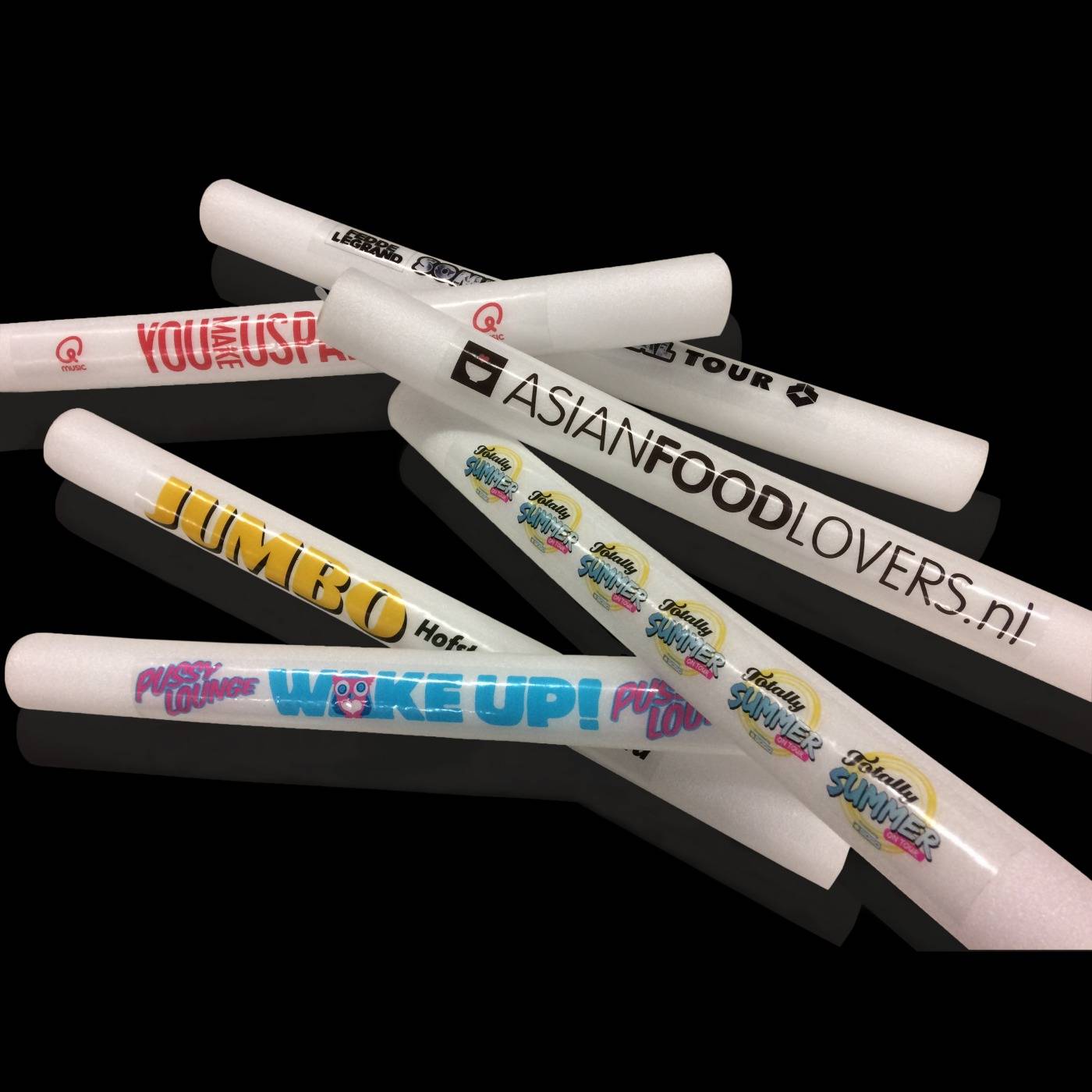 bestickerde foamsticks eigen ontwerp